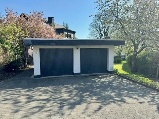 Auf Der Platte شقة *